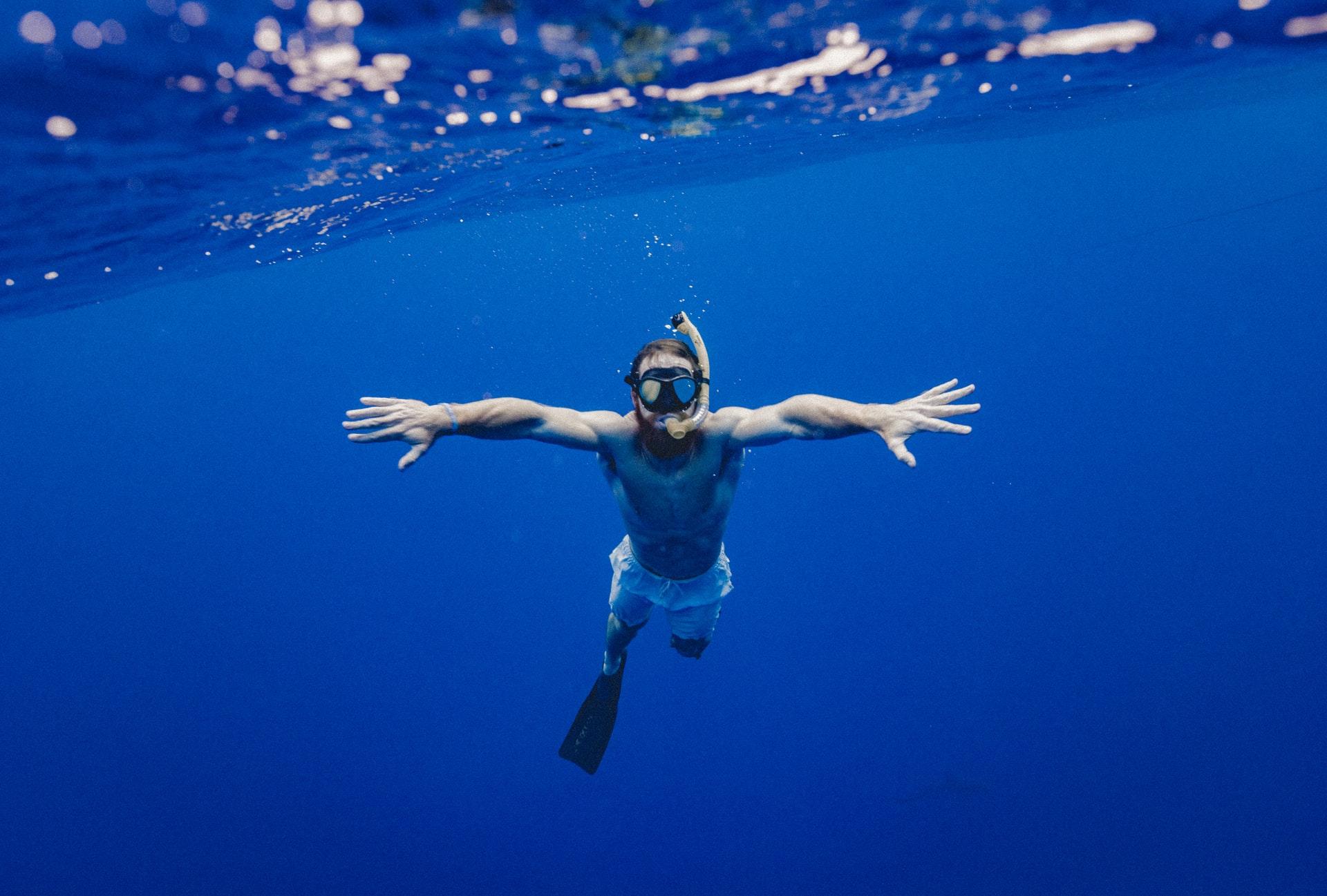 W Dubaju otwarto najgłębszy basen do nurkowania na świecie!