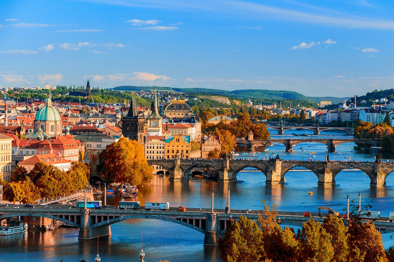 Z cyklu „Miasto, jakiego nie znacie”: Co warto zobaczyć w Pradze?